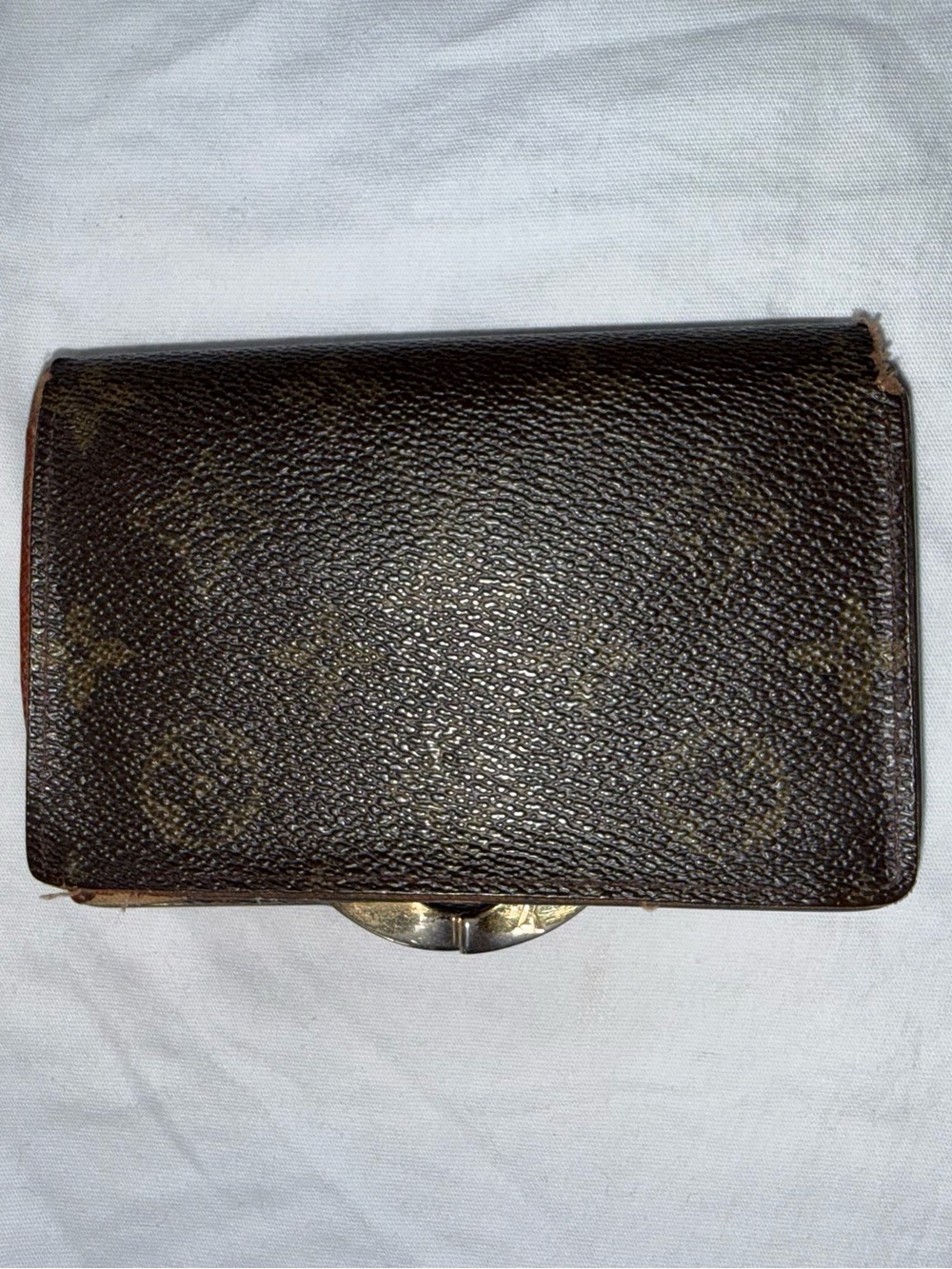 Classic Brown Men’s Leather Wallet